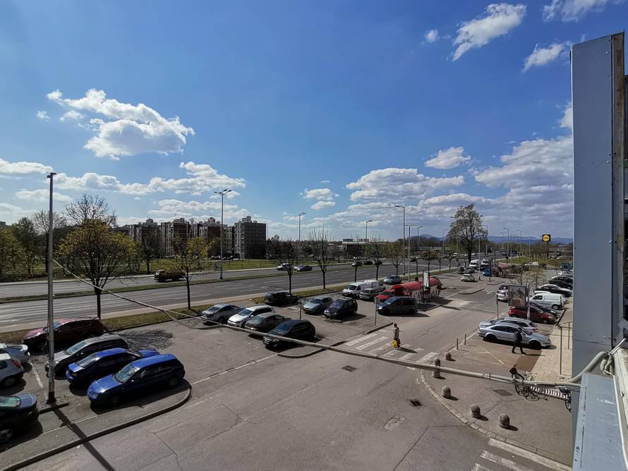 Sjajna kamera za nisku cijenu: Isprobali smo Huawei P40 Lite