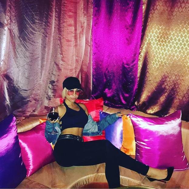 FOTO Pjevačicu napali zbog nastupa na NFL utakmici. 'Obukla si se kao striptizeta'