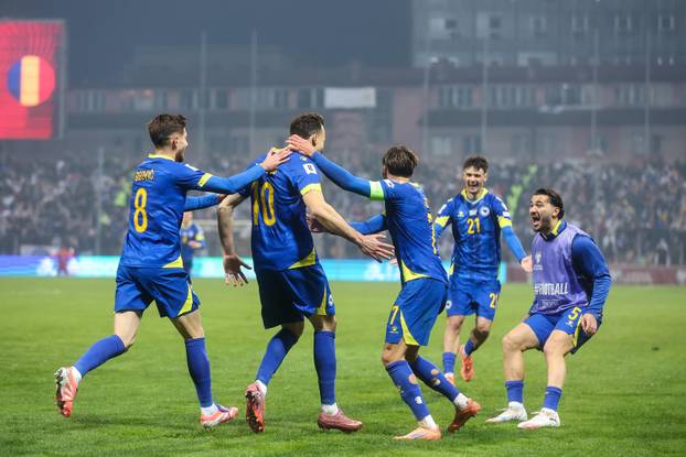 Tuzla: Susret Bosne i Hercegovine i Rumunjske u kvalifikacijama za FIFA Svjetsko prvenstvo