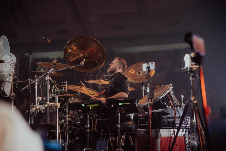 Thompson na koncertu u Rijeci: Nismo mi fašisti. To osuđujemo