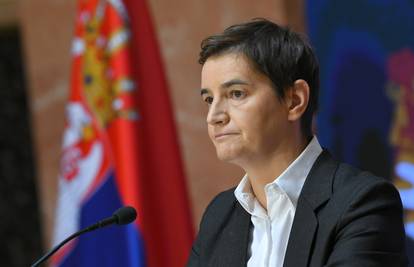 Ana Brnabić opet branila Vučića pa se osramotila: 'Koliko jadan moraš biti da lažeš kao Ponoš...'