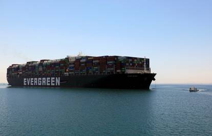 Blokirao pola svijeta: Brod Ever Given napokon odlazi iz Sueza