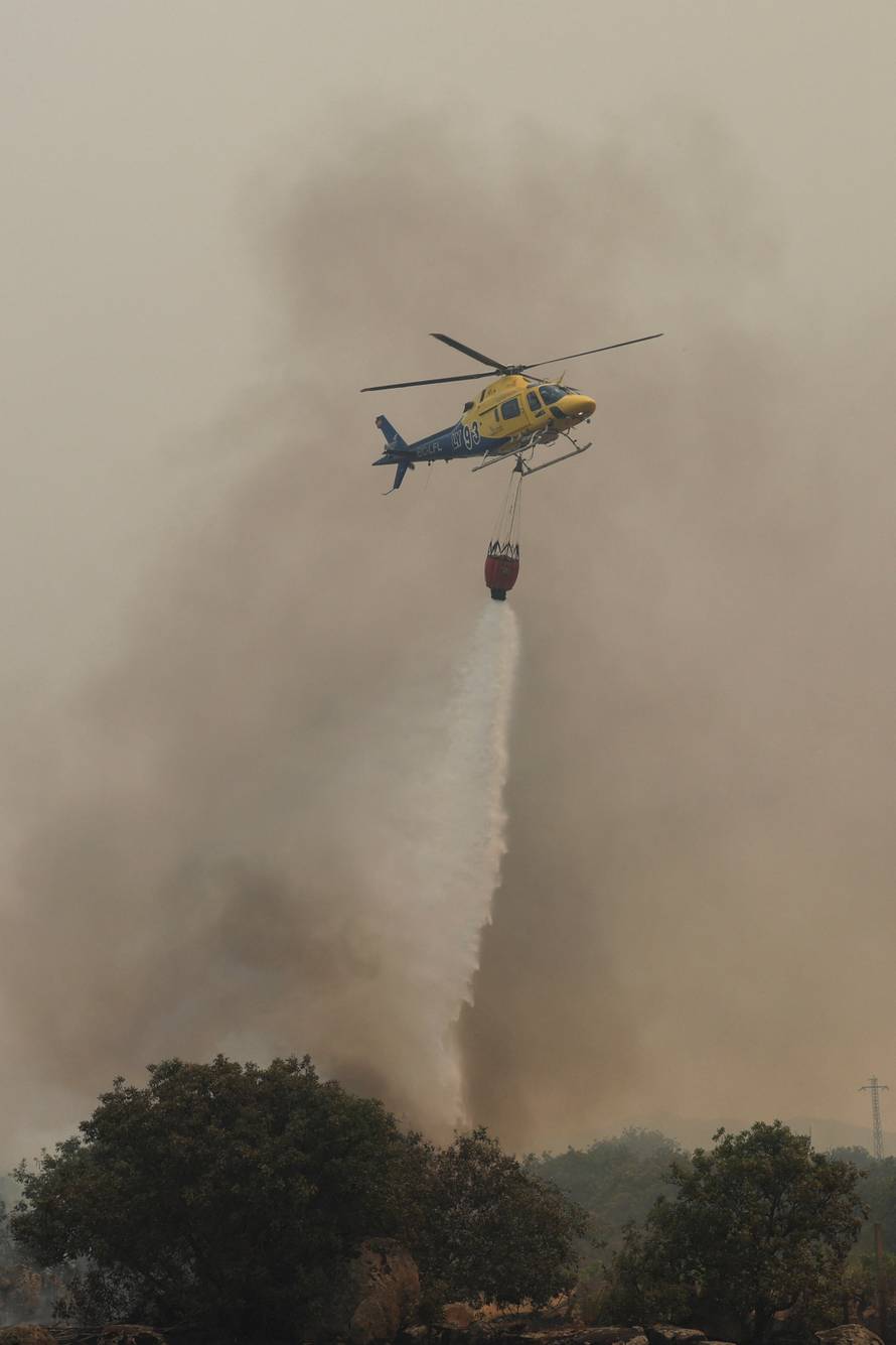 Wildfire in El Tiemblo, Spain