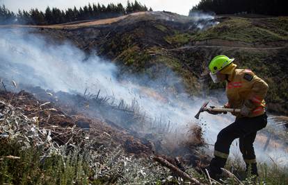 Spremni na evakuaciju: Veliki požar hara na Novom Zelandu
