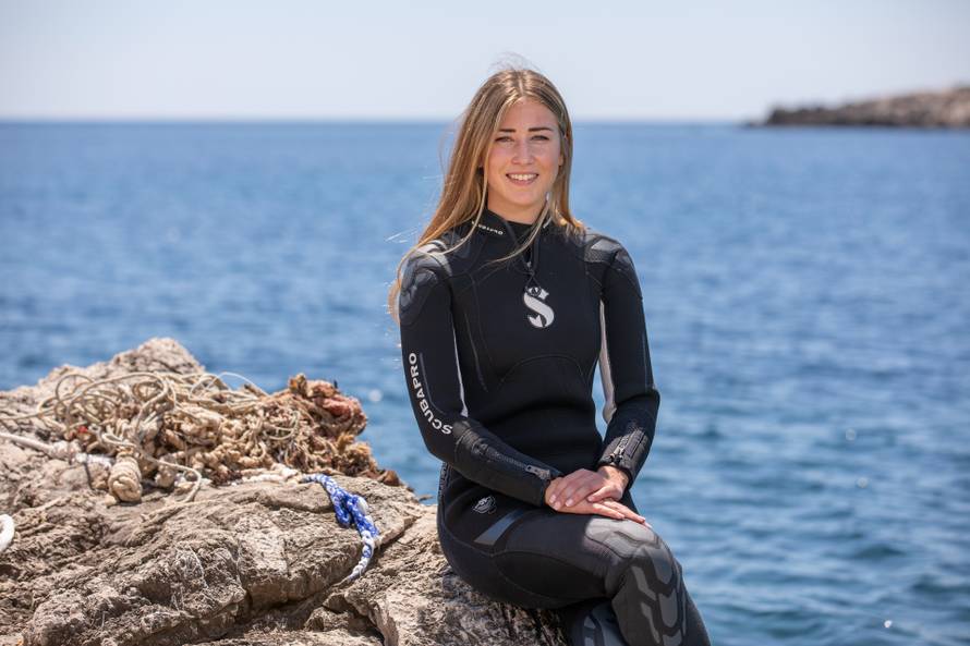 Ekoaktivistica Klara: U moru na pet metara dubine plivalo je smeće, morala sam nešto učiniti