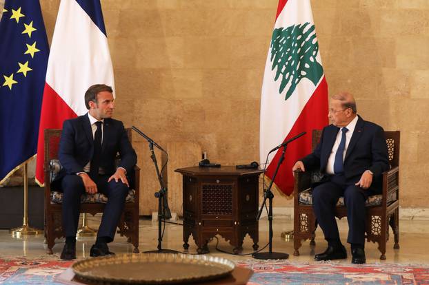 Macron visits Beirut after blast, meets political authorities