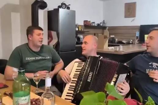 Dabro &cacute;e snimiti 'domoljubni' album: Za pjesmu 'Tjeraju me do tamnice puste' snimam spot