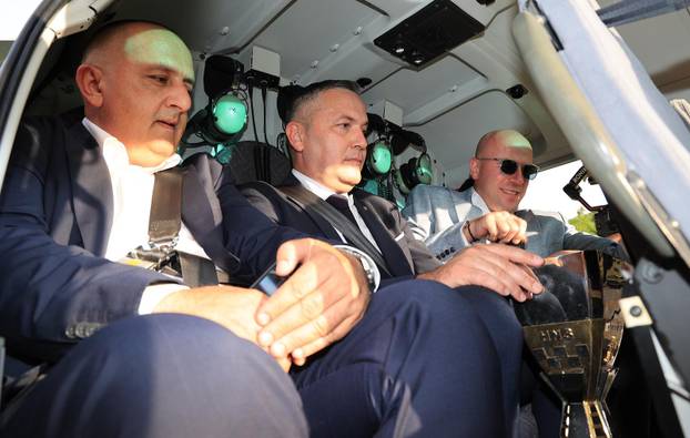 Helicopter with HNS Cup headed for the winners to Rijeka