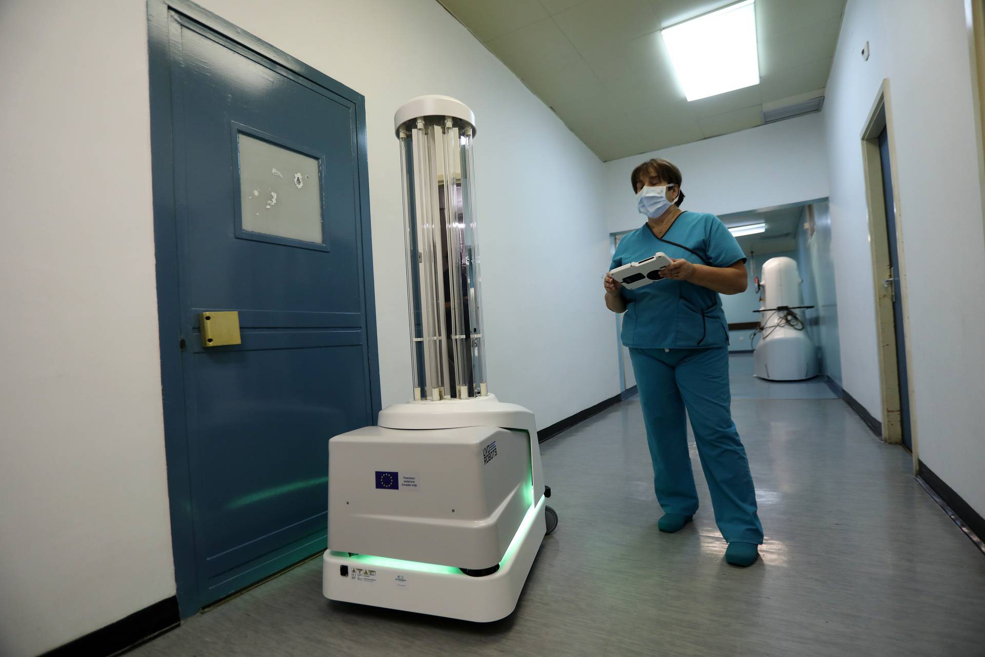 Predstavljanje autonomnog UV robota za dezinfekciju na Klinici za urologiju KBC-a Rijeka