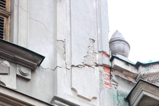 Zagreb: Bazilika Presvetog Srca Isusovog u Palmotićevoj ulici koja je uništena u potresu