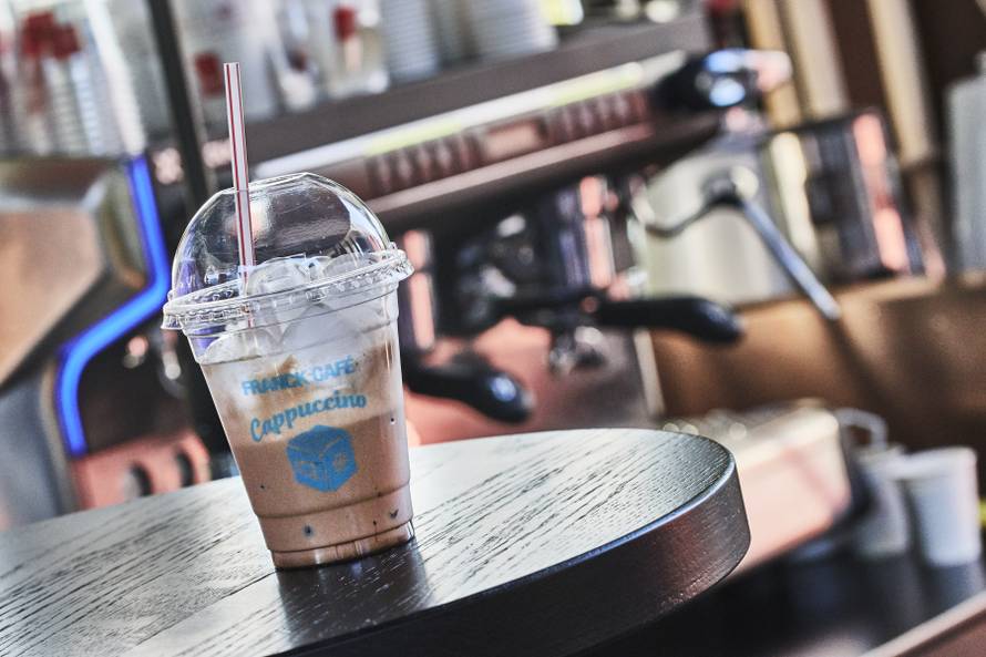 Ovoga ljeta osvježite se uz ledeni Franck Café cappuccino
