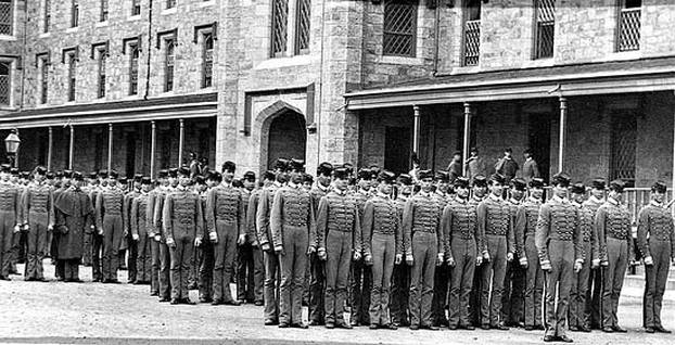 storyeditor/2024-03-15/The_USMA_Corps_in_mid_1800s.jpg