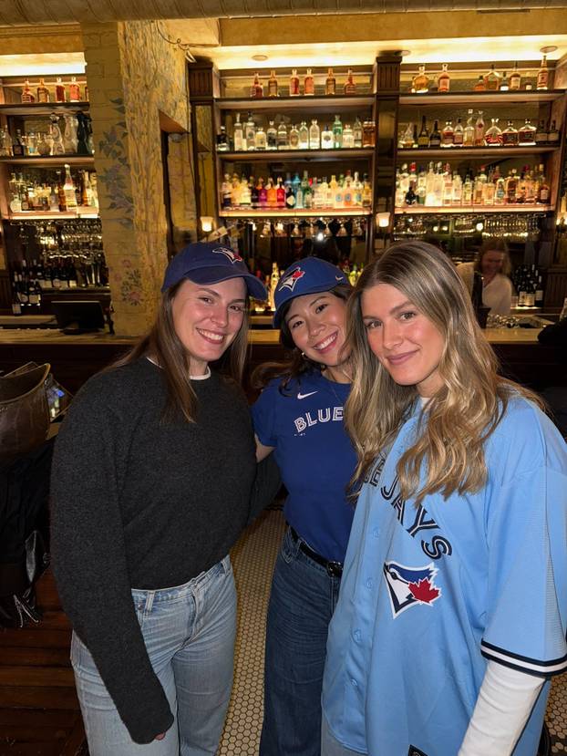 FOTO S 31 godinom oprostila se od tenisa, a zbog obrijane glave izgubila je vrijedno sponzorstvo