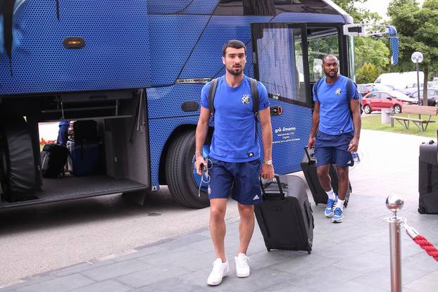 Nogometaši Dinama stigli na pripreme u Moravske Toplice