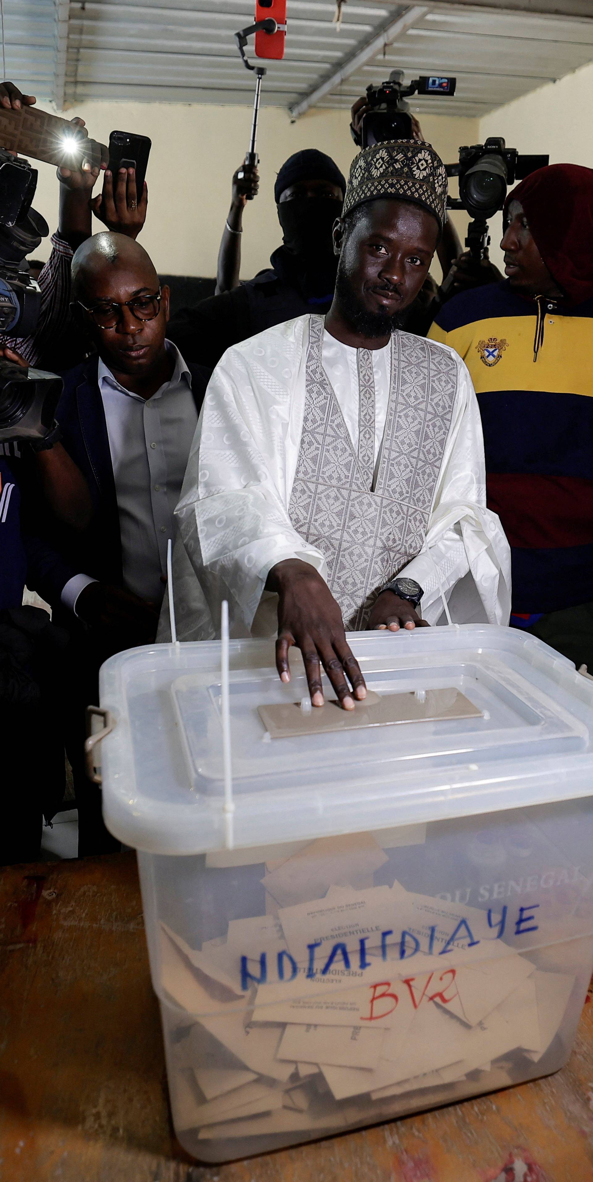 Senegal holds presidential election