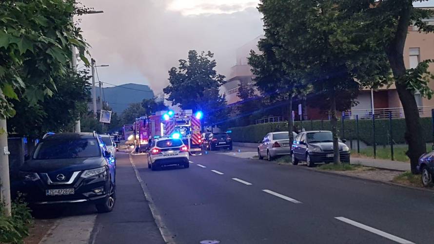 U Zagrebu je eksplodirao auto: 'Užas, mislili smo da je potres'