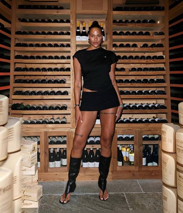 'Više bih zaradila u tjedan dana na platformi za odrasle nego u karijeri u košarci'. Seks obožava