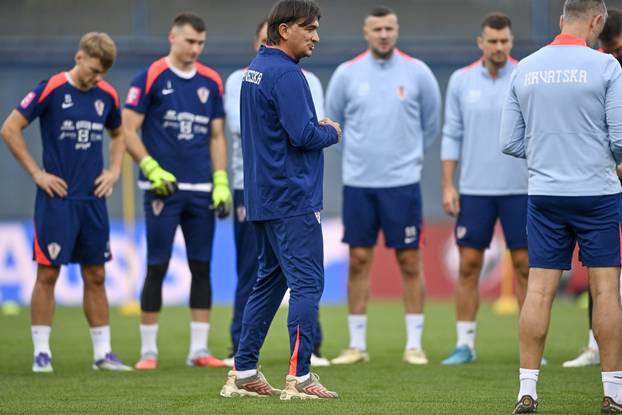 Zagreb: Hrvatski nogometni reprezetativci odradili trening