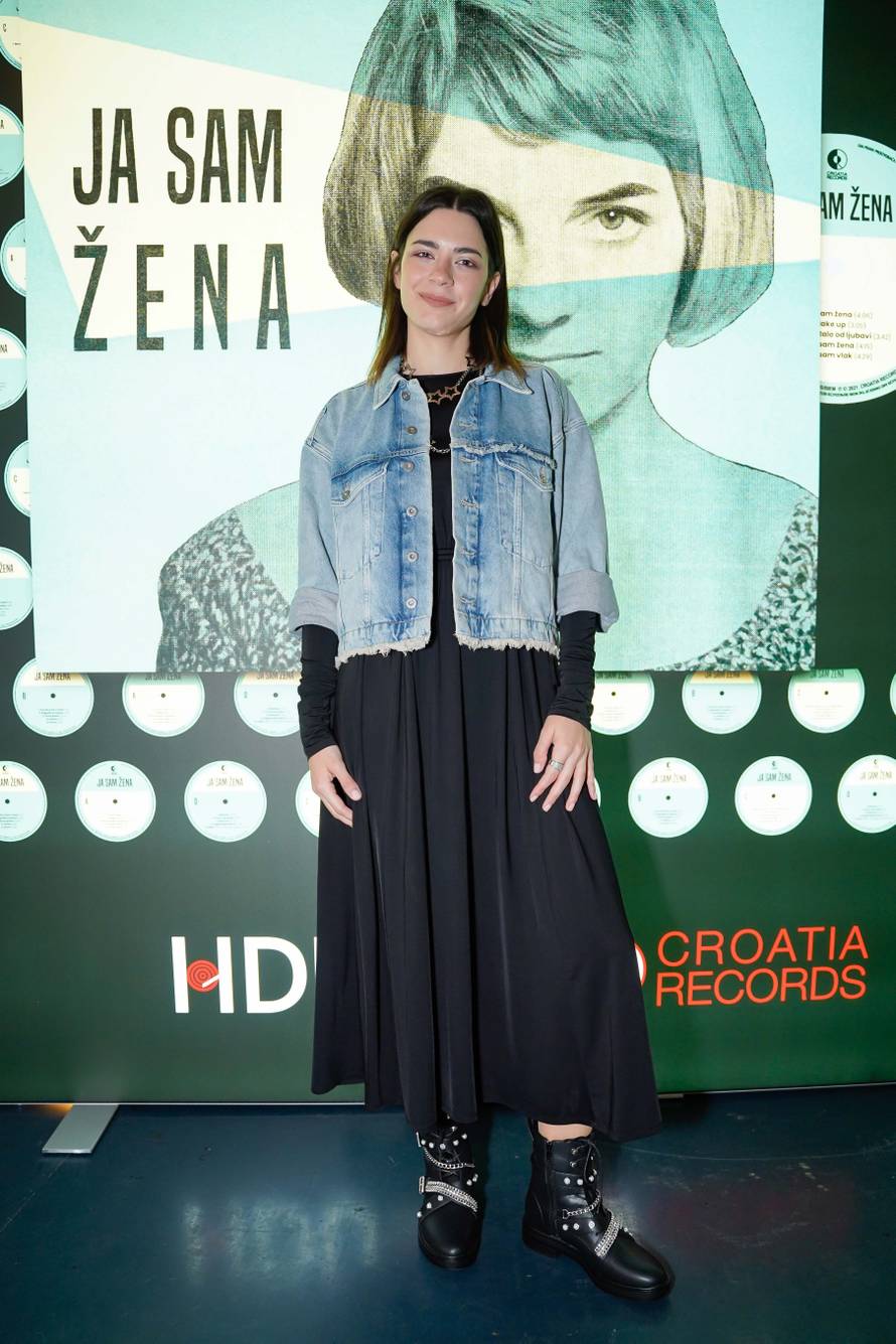 Pjevačice Meri Cetinić, Jasna Zlokić, Gabi Novak i Mia Dimšić zasjale na glazbenoj obljetnici