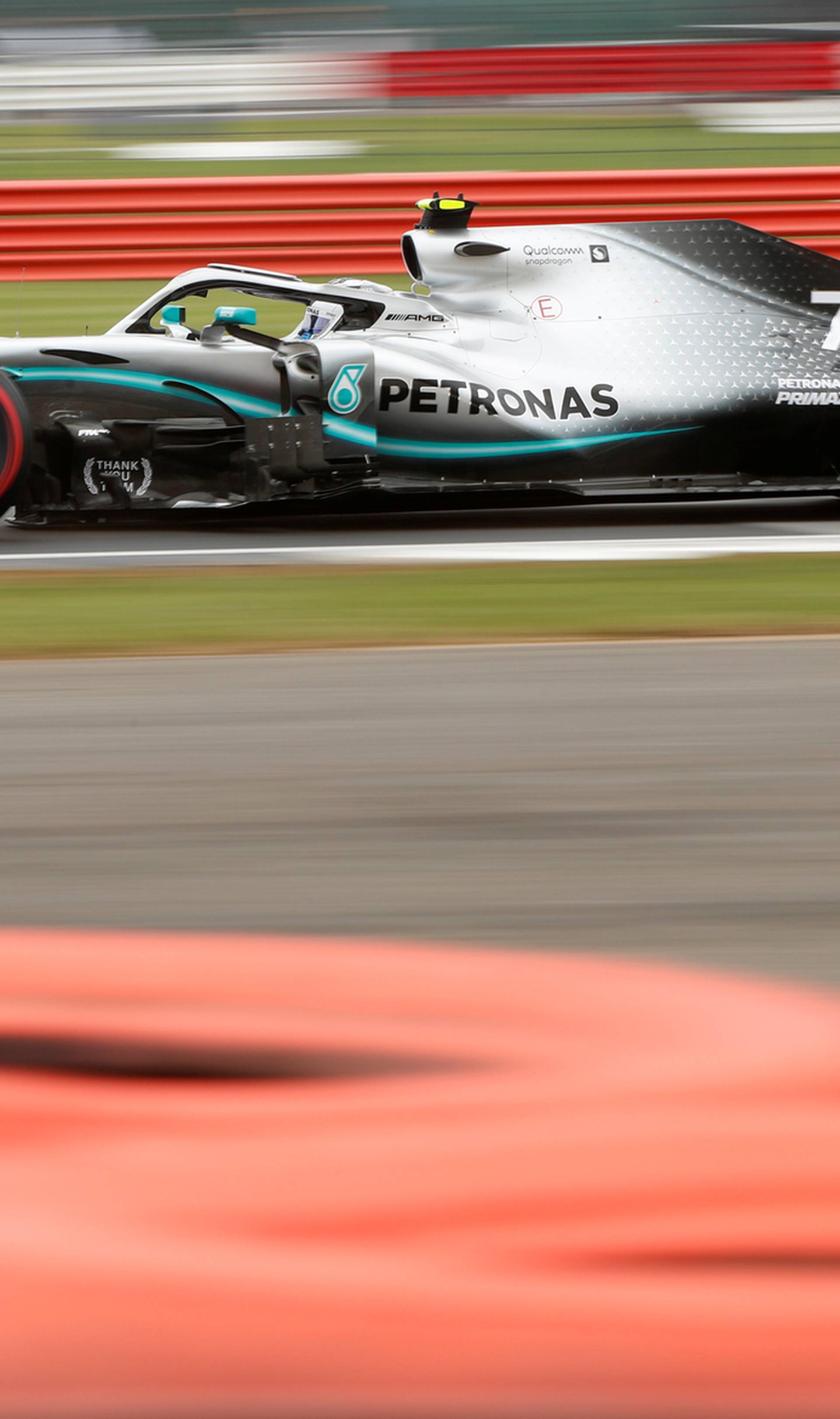 Bottasu 'pole' u Silverstoneu, tek 0,008 s ispred Hamiltona