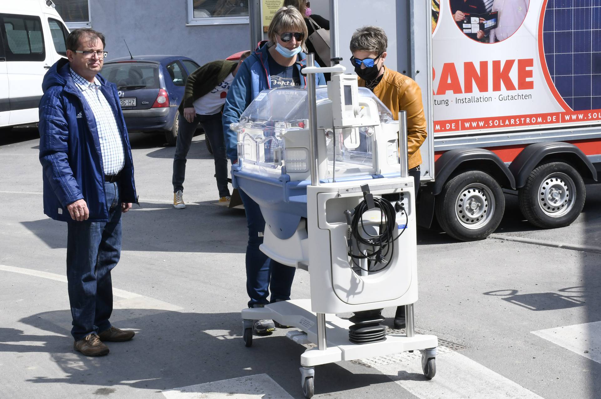 Stigla donacija Hrvata iz Njemačke sisačkoj Općoj bolnici