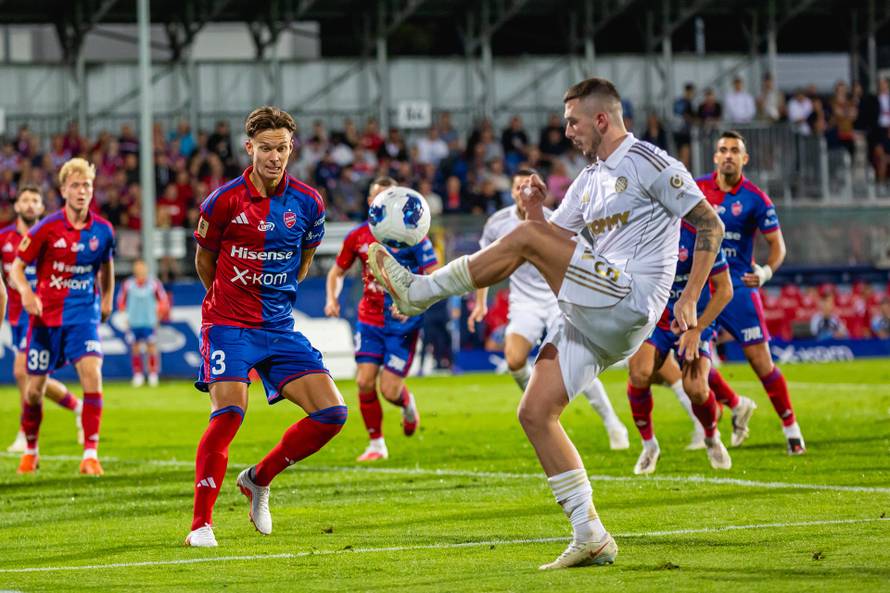 Uzvratna utakmica 4. pretkola nogometne Konferencijske lige Rakow - Hajduk