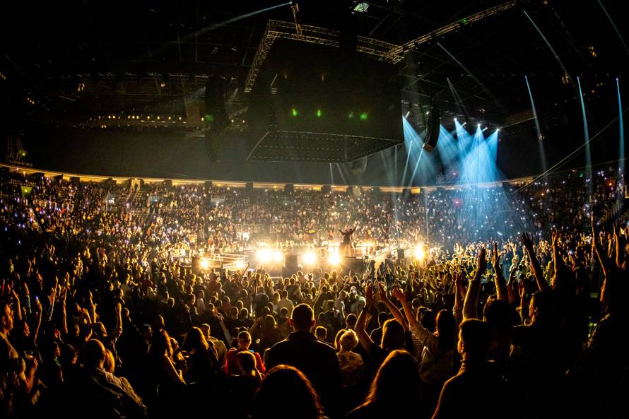 Ritam 90-ih: Glazba koja nas je držala na nogama – i na životu