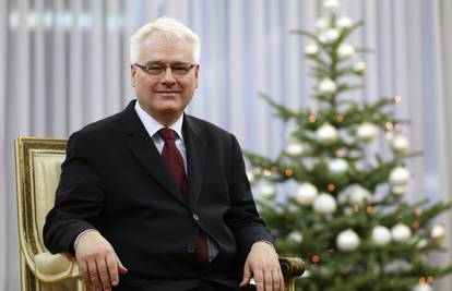 Predsjednik Josipović: Istina je, još smo  daleko od oporavka 
