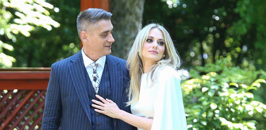 Udala se glumica Jelena Veljača