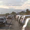 FOTO Potpuni prometni kolaps u Sinju i okolici: Neki još od kraja koncerta stoje u autu u koloni...