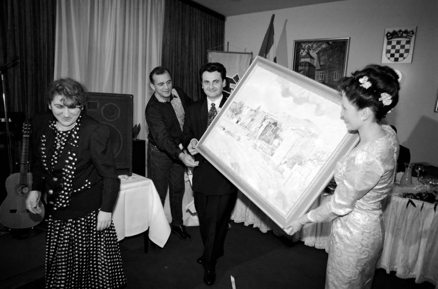 Veseli pir HDZ-ova 'Cezara' i gazdine najdraže direktorice