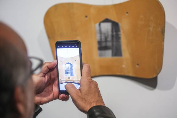 Zagreb: Otvorenje izložbe “The returning Tale” u Galeriji Hrvatskog školskog muzeja