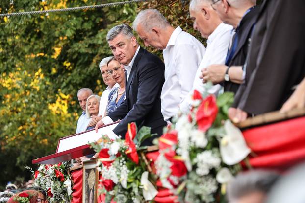 Tino Radanović slavodobitnik je 311. Sinjske alke