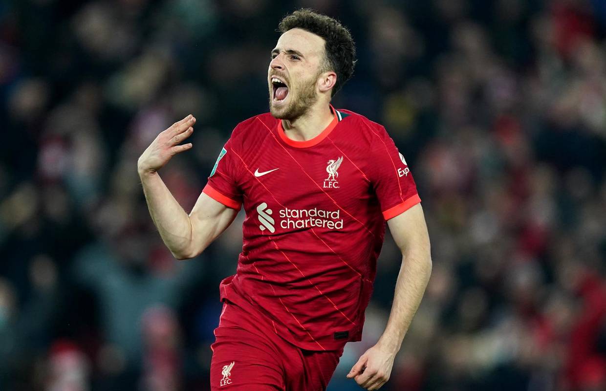 Liverpool u ludoj završnici do polufinala, Spursi se provukli
