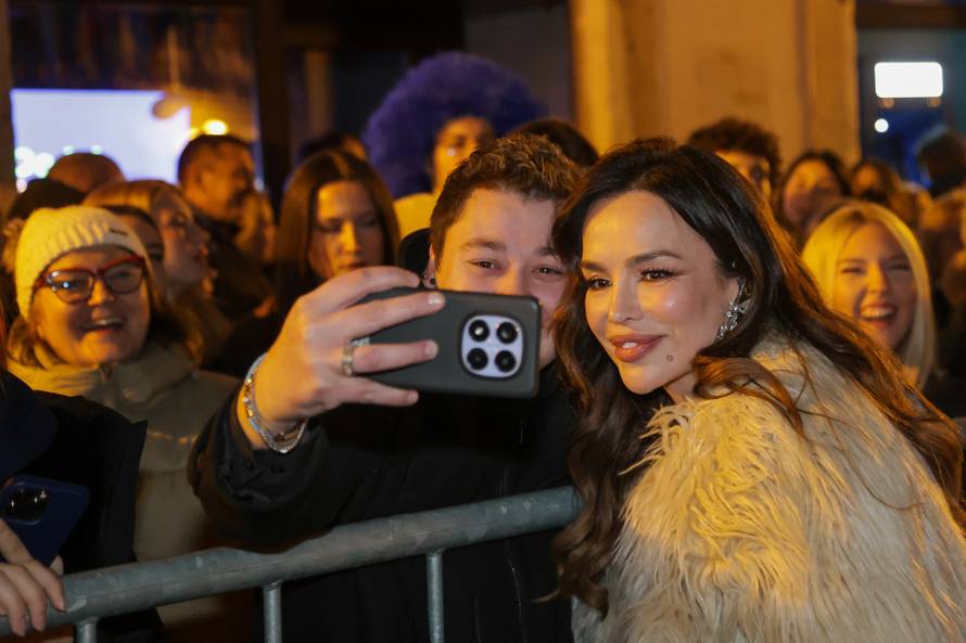 Severina nastupala na otvorenju 200. Samoborskog fašniak