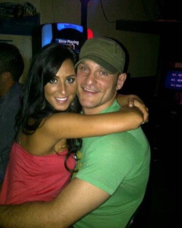 FOTO Tko je Ryan Marie Miočić? Atraktivna medicinska sestra osvojila je srce našeg borca...