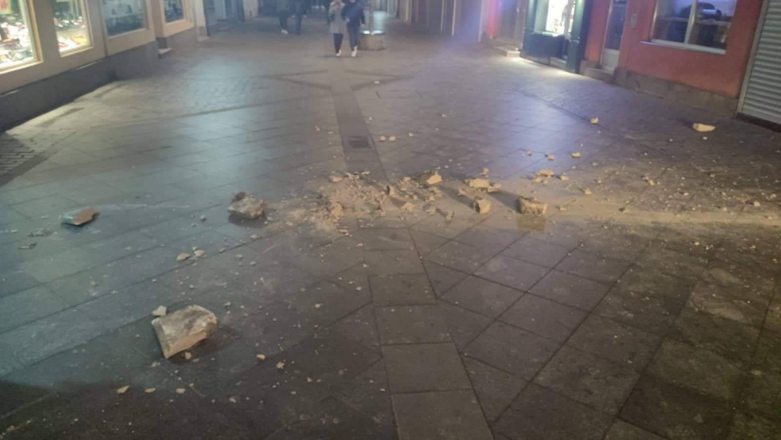 FOTO Prve slike iz Zenice: Potres izazvao štetu na zgradi u centru