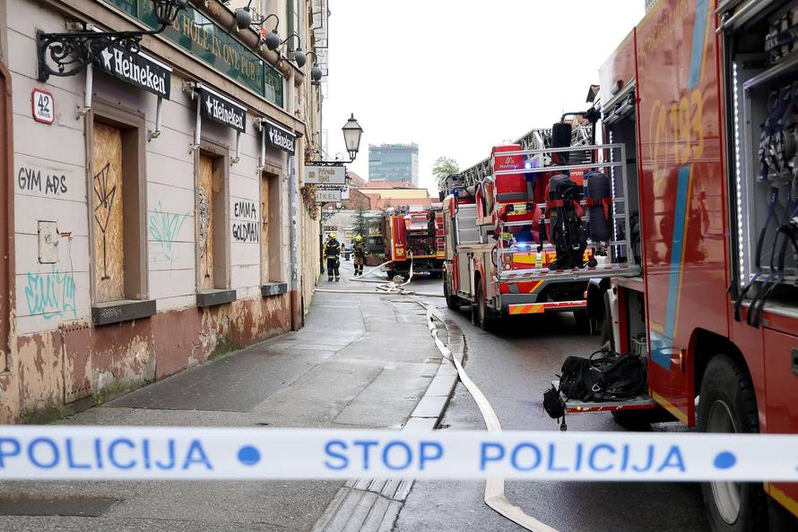 Zagreb: Požar stana u Vlaškoj