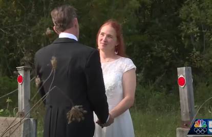 Vjenčali se na samoj granici jer njezini roditelji nisu mogli ući u SAD iz Kanade zbog korone