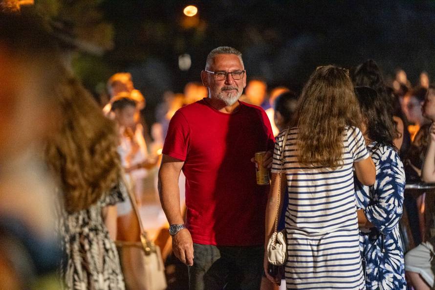 Zaton: Zatonsko ljeto,  koncert Maje  Suput