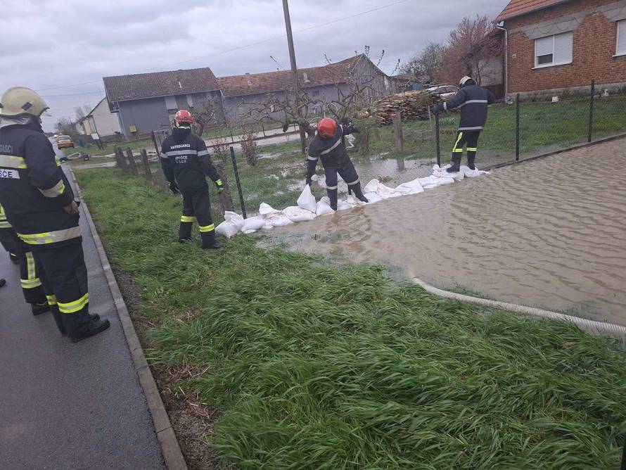 Vatrogasci objavili nove detalje: Do sada imali 1780 intervencija