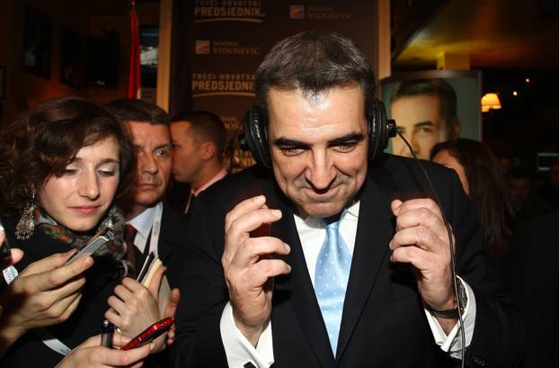 Zagreb: Izborni stožer predsjedni?kog kandidata Nadana Vidoševi?a 