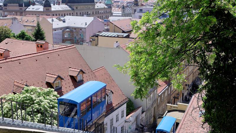 FOTO Uspinjača je odradila probne vožnje, uskoro će u njoj moći uživati građani i turisti