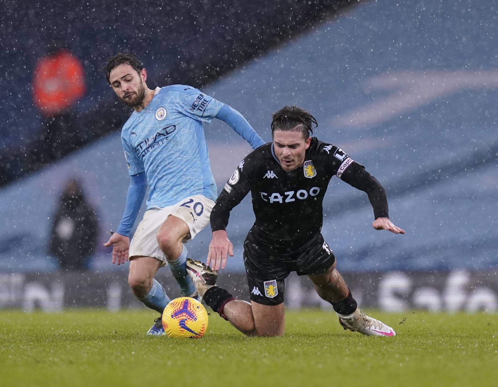 Manchester City v Aston Villa - Premier League - Etihad Stadium