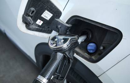 Američke sankcije Lukoilu i Rosneftu podigle cijene nafte