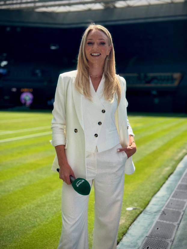 FOTO Napravila gaf uživo koji je obišao Europu. Atraktivna TV voditeljica ljubi Kovačeva šefa