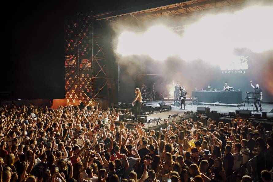 Što su poznate Hrvatice radile za vikend? Partijale... Evo tko je sve bio u Splitu i na plaži Zrće