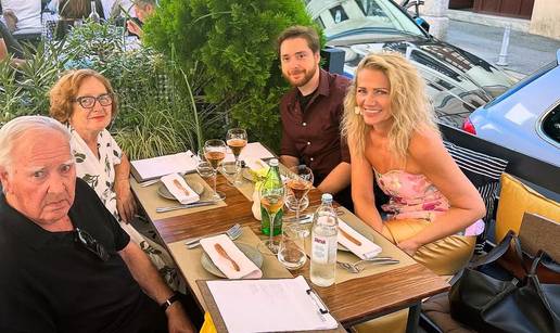 Kolar otkrila obiteljski ritual: Mlađahne ptičice zaključile su da su im djeca dobro uspjela