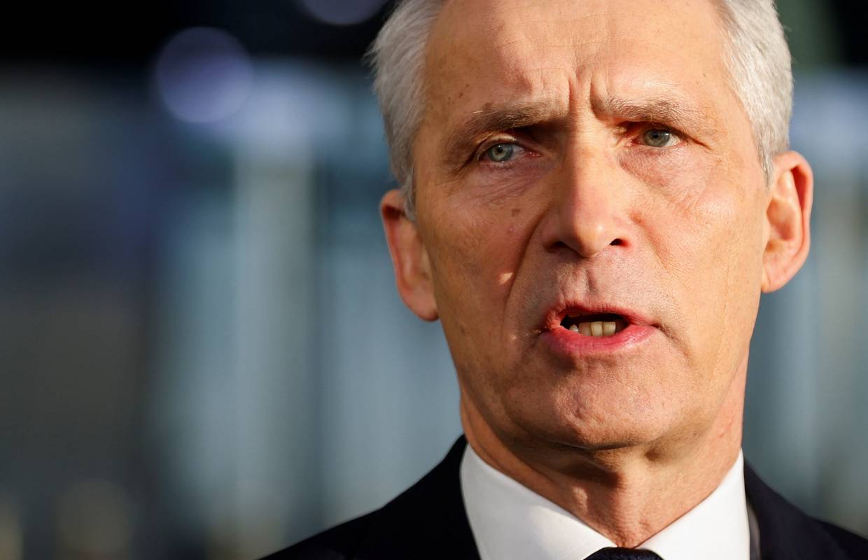 Jens Stoltenberg: Pošaljite Ukrajini više oružja i streljiva!