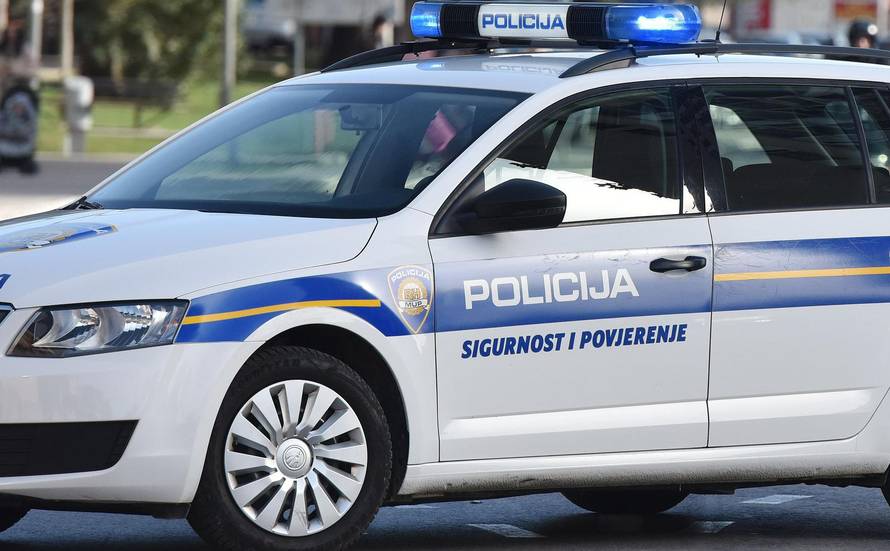 Na Audi stavio druge tablice da zavara jer nije registrirao auto